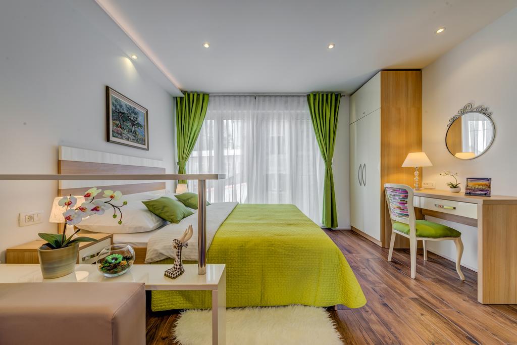 Room&studio Just Enjoy * Spalato